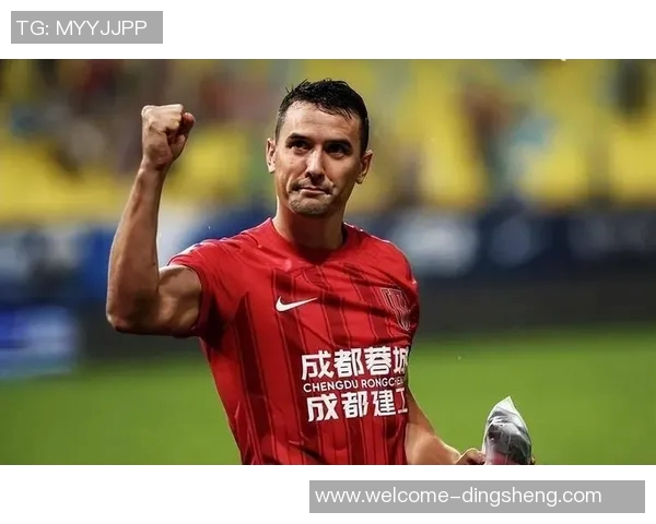 李璇透露茹萨即将加盟蓉城周定洋离队备选方案已在筹备中 李璇透露茹萨即将加盟蓉城周定洋离队备选方案已在筹备中