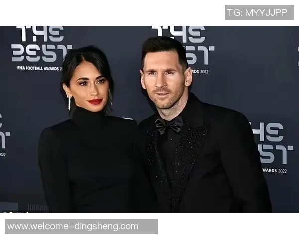 安东内拉分享全家福庆祝梅西夺冠乔治娜点赞展现友好氛围