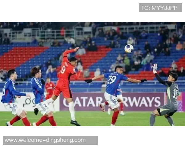 海港租借横滨水手中场让克劳德并附带买断条款的最新消息